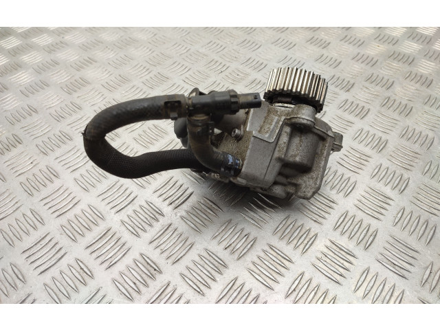 Vstřikovač 04L089B, 057130764AB   Skoda Octavia Mk3 (5E)    CLHA 
