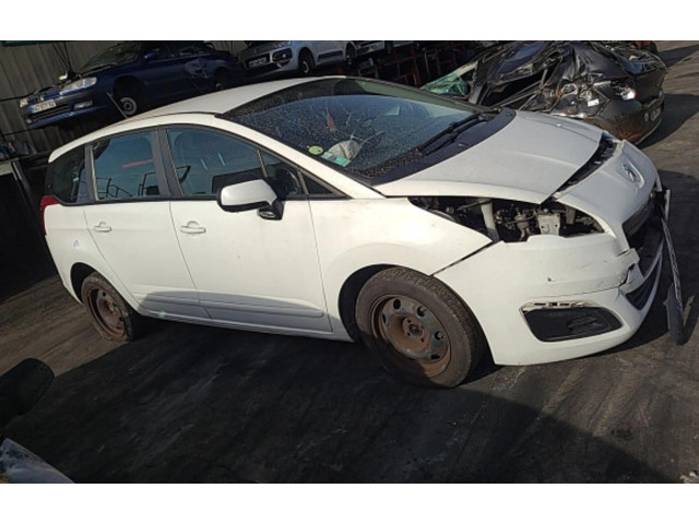 Руль Peugeot 5008   -  года 96866138ZD      