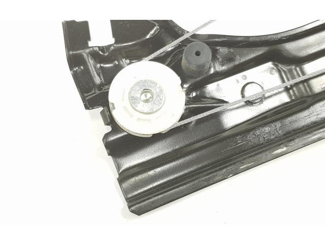 Zámek zadních dveří 52089869, 52089869   Fiat 500 2021