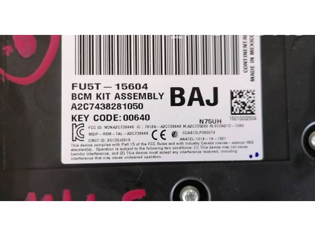 Pojistková skříňka Řídící jednotka BSM FU5T15604, A2C7438281050   Ford Mondeo MK V 2015