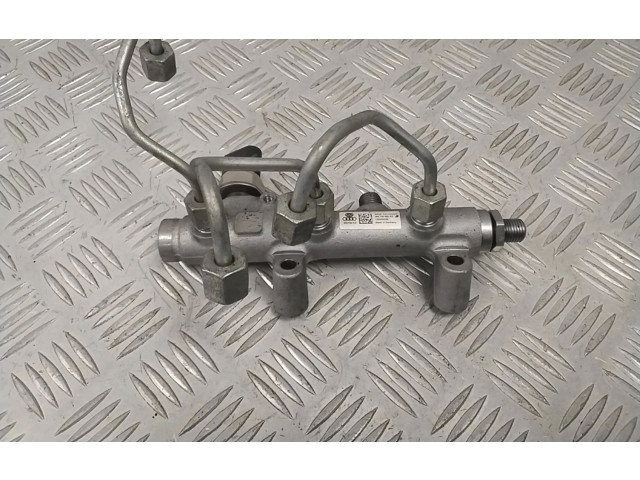 Vstřikovací lišta 51810267, 51984359   Alfa Romeo Giulietta    940A4000 