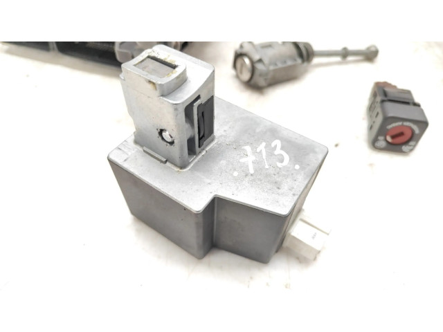 Комплект блоков управления 9818035080, 9831983280   Peugeot Traveller