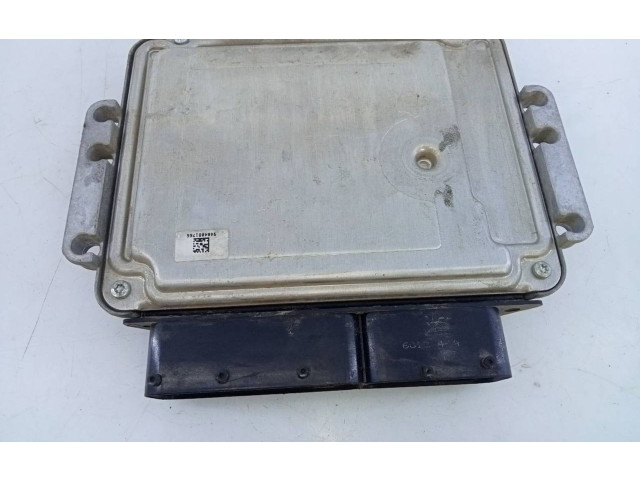 Řídící jednotka 391202A000, 0281017696   Hyundai ix35 2012