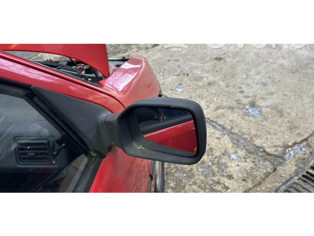 Zpětné zrcátko  Peugeot 106 1994  8148KP  