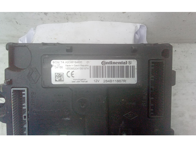 Řídící jednotka 237102071r, 237102071R   Renault Clio IV 2014