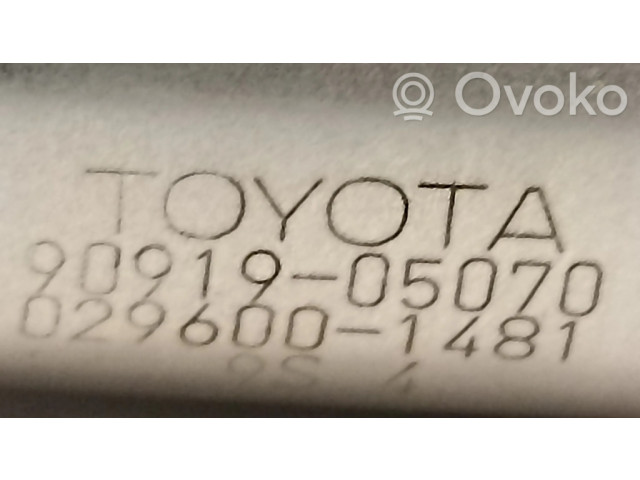 Датчик положения коленчатого вала Toyota Auris E180    