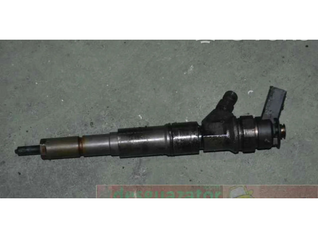 Vstřikovač 13537793836   BMW 1 E81 E87  pro naftový motor 2.0  