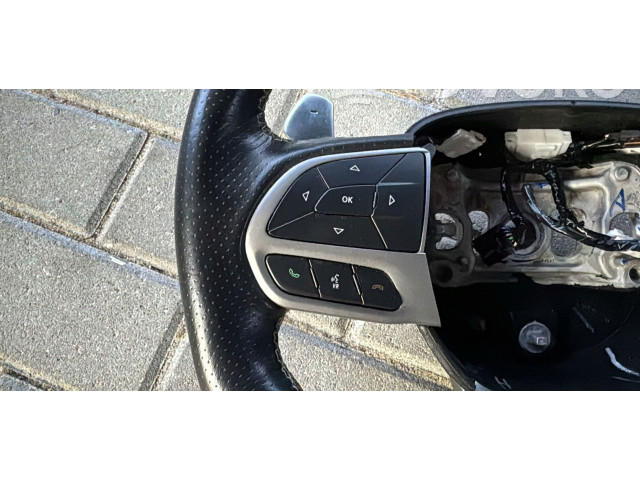 Volant Dodge Challenger 2015   