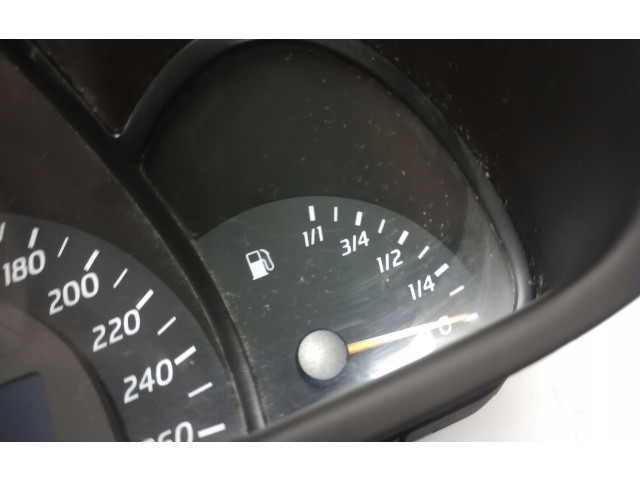 Přístrojová deska  Mercedes-Benz C W203 2001 A2035408611  