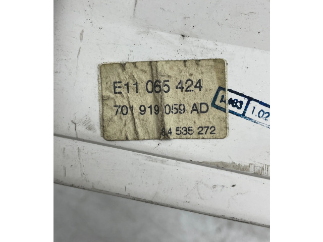 Přístrojová deska  Volkswagen PASSAT B3 1992 701919059AD, E11065424  