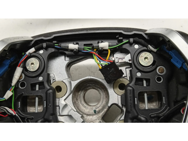 Volant BMW 7 G11 G12 2017   