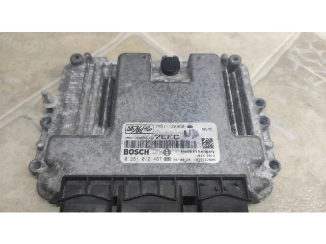 Блок управления двигателя 7M5112A650UD, 0281012487   Ford Focus