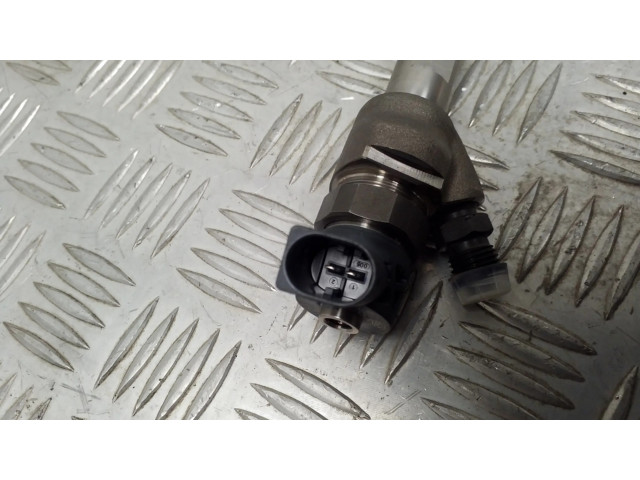 Vstřikovač 8514148   BMW 4 F32 F33  pro naftový motor 2.0 B47 D20 A 