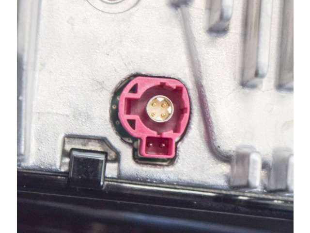 Дисплей    6820855A2C39944600   BMW M4 F82 F83