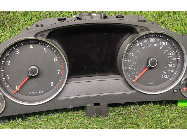 Панель приборов 7P6920982K, 026367713   Volkswagen Touareg II       