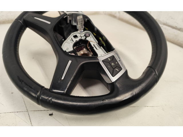 Volant Mercedes-Benz A W176 2016 3068639, 3070618  