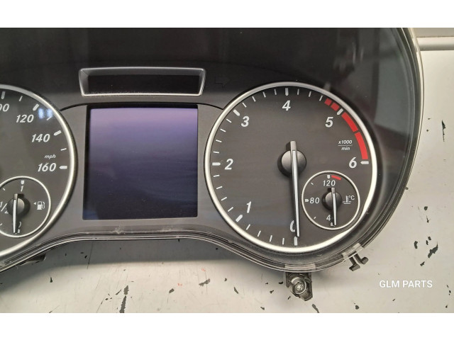 Přístrojová deska  Mercedes-Benz A W176 2014 A1769008601  