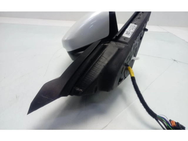 Zpětné zrcátko  Peugeot 2008 I 2020  98271325XT  