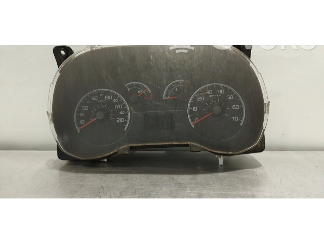 Панель приборов 1376275080, 503002184701   Peugeot Bipper       