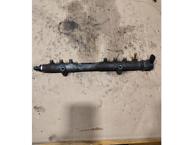 Vstřikovací lišta 30777554, 0445215023   Volvo S80    D5244T4 