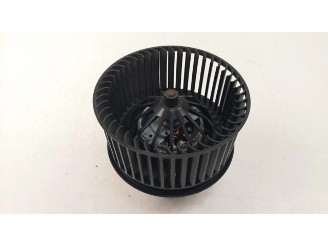 Вентилятор печки    AV6118456DC   Ford Focus