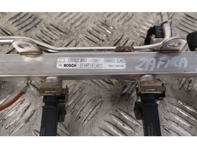 Vstřikovač 0280151267, 0280158205   Opel Zafira C  pro benzínový motor 1.4 B14NET 