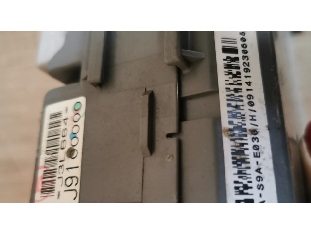 Блок предохранителей 3820AS9AE030   Honda CR-V    