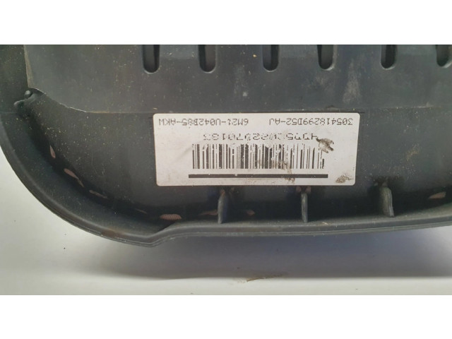 Подушка безопасности водителя 6M21-U042B85-AKW   Ford Mondeo MK IV