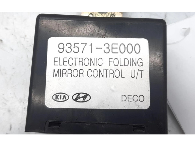 Řídící jednotka 935713E000   KIA Sorento 