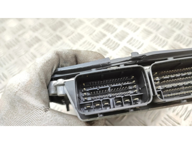 Řídící jednotka 9674001080, 9663123380   Peugeot 2008 I 2018