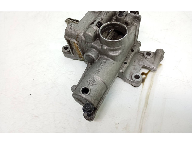 Čerpadlo oleje 31330979, 16804701   Volvo XC70   D 5244 T16