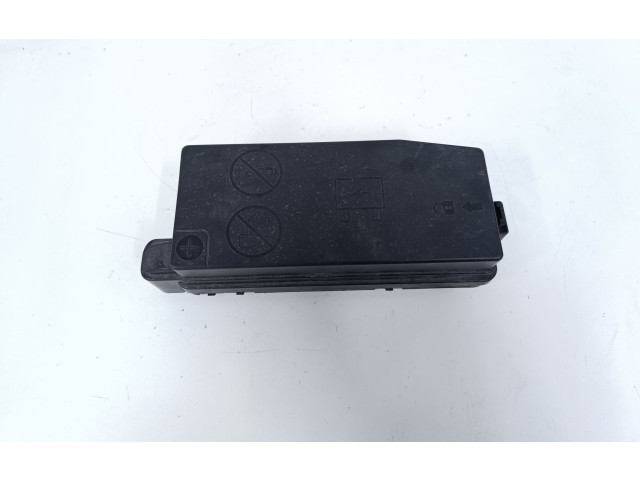 Блок предохранителей  95202895   Opel Antara    