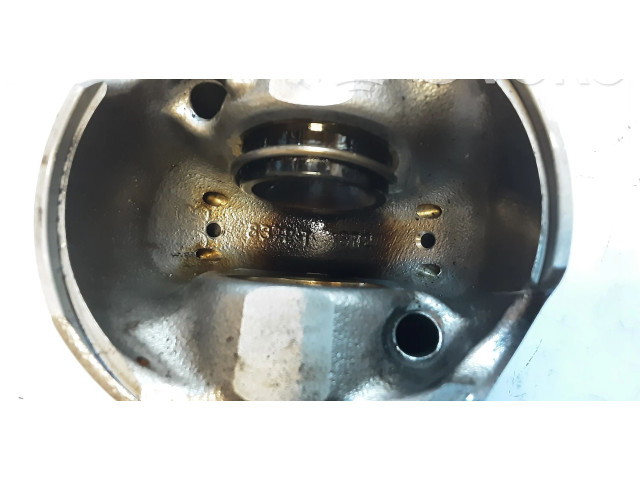 Píst 8372T, 8R2   Audi A6 S6 C7 4G     