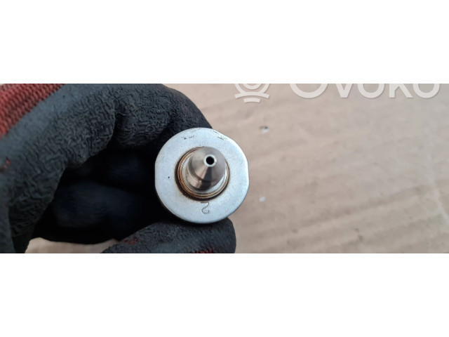 Vstřikovací lišta 06L906054C, A417248270591   Audi A5    DEM DEMA 