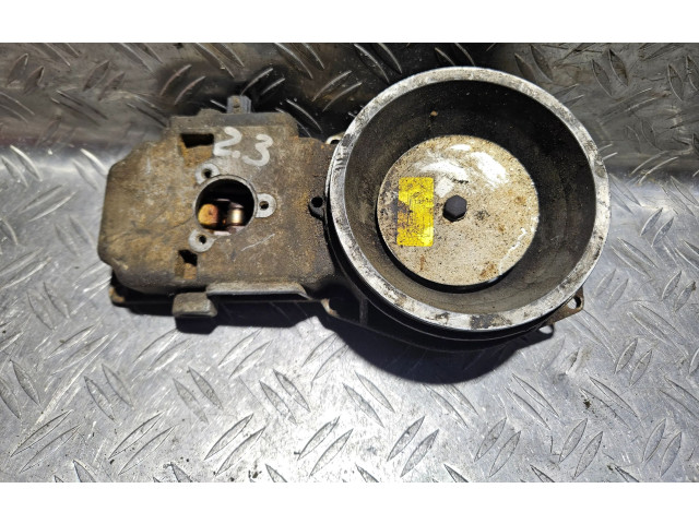 Vstřikovací lišta 0438121073, 034133353N   Audi 80 90 B3     