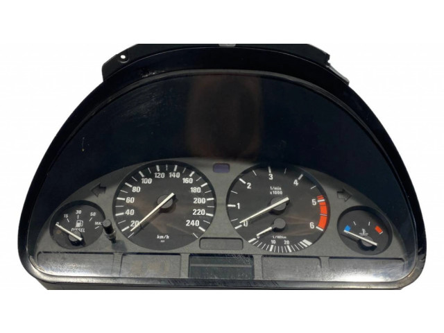 Přístrojová deska  BMW 5 E39 2001 8375675, 62118375675  