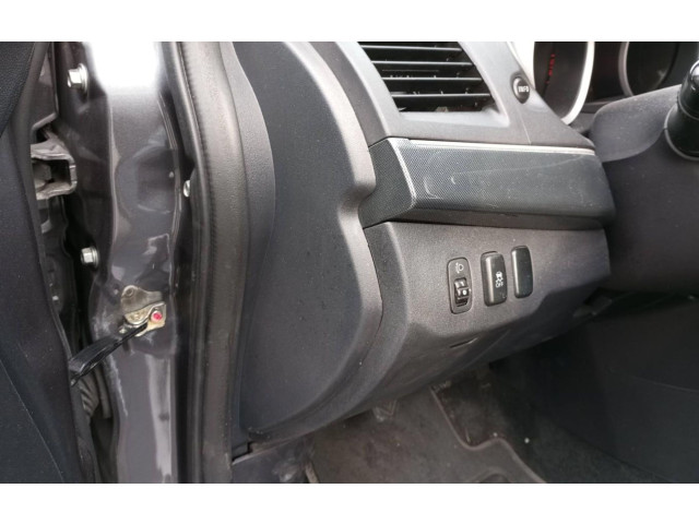   Pojistková skříňka    Mitsubishi Lancer 2012