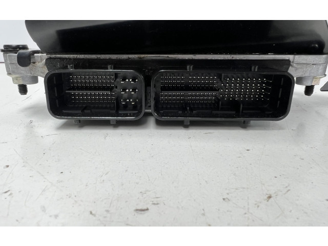 Řídící jednotka PXGH18881A, E6TA5571H1   Mazda CX-60 2023