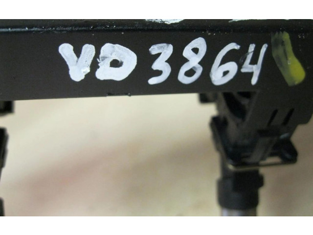 Vstřikovací lišta CM5G9H487HB, VD14513   Ford Fiesta     
