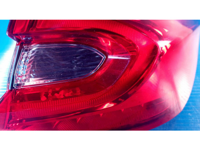 Задний фонарь правый сзади H1BB13404B    Ford Fiesta   2017- года