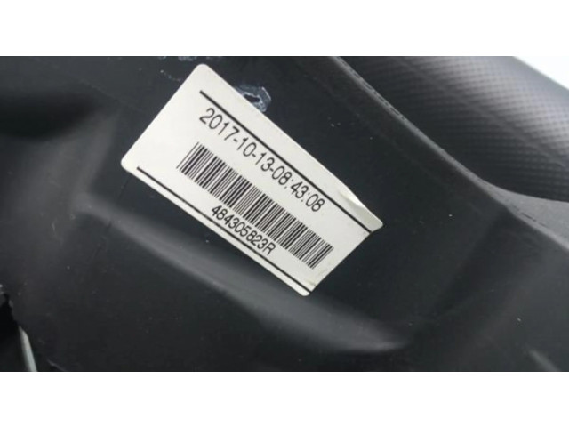 Руль Renault Twizy  2012- года 484305823R      