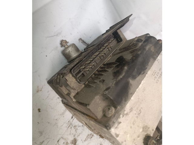 Jednotka ABS 8d0614111   Audi A6 S6 C4 4A 1995