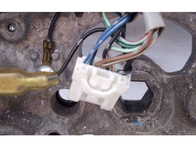 Volant Mazda 5 2005 E2-A2-49-1  