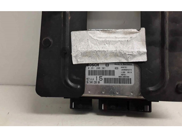 Блок управления двигателем ECU 0261208301   Peugeot 307 CC      