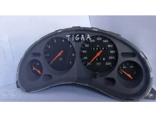 Přístrojová deska  Opel Tigra A 1998 90484149, 90386323  