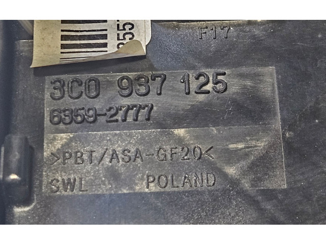   Pojistková skříňka 3C0937125   Audi A6 S6 C5 4B 2004