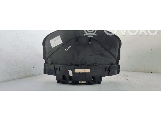 Přístrojová deska  Mercedes-Benz CLK A209 C209 2005 A2095407111  