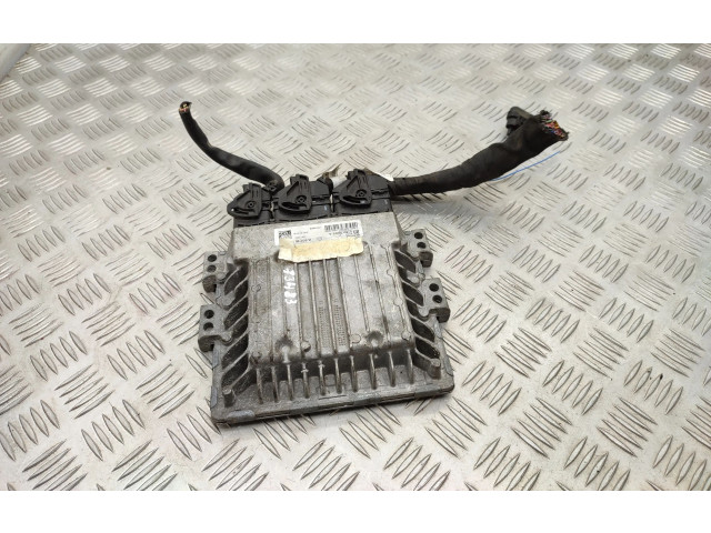 Řídící jednotka A6079001800, A6079010100   Mercedes-Benz A W176 2013