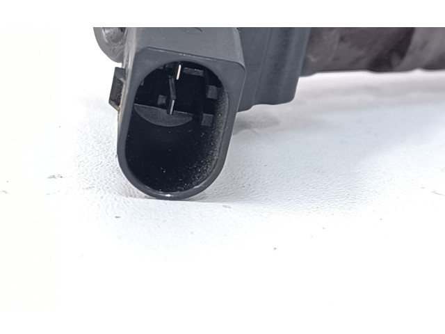 Vstřikovač 338002F000, 0445116018   Hyundai ix35     