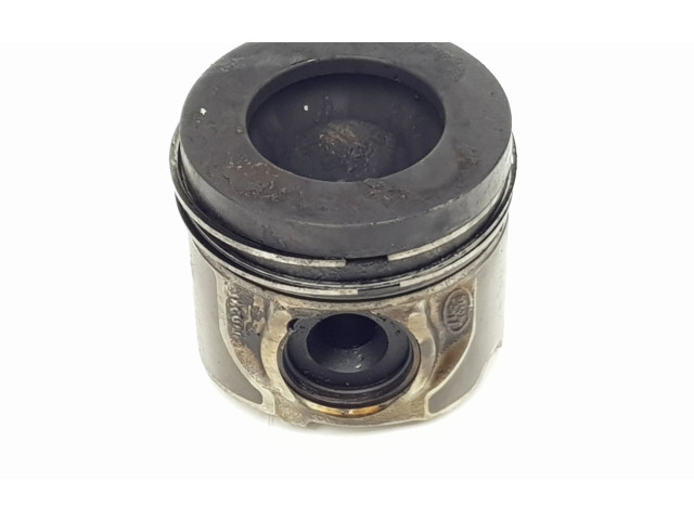 Píst PISTON204DTA, 204DTA   Land Rover Range Rover Velar     
